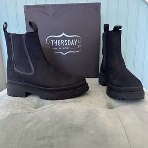 Thursday Legend Platform Women’s Black Matte Chelsea Boots